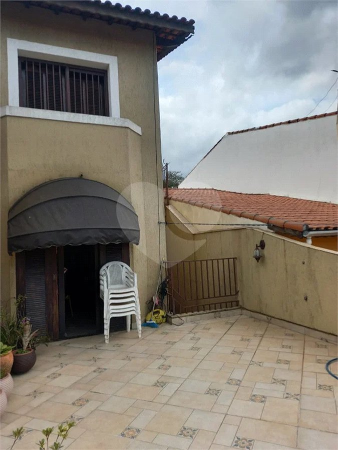 Sobrado de 4 quartos 1 suíte 2 vagas bairro Jardim City- Guarulhos-SP.
