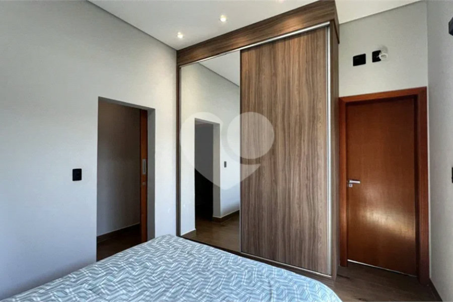 Casa térrea com 3 amplas suítes, á venda no Condomínio Morada do Engenho em Piracicaba/SP.