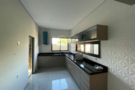 Casa térrea no Condomínio Buona Vita, localizado na cidade de Ribeirão Preto/SP.