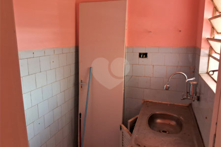 Apartamento a venda com 35m² perto de ônibus e Metrô