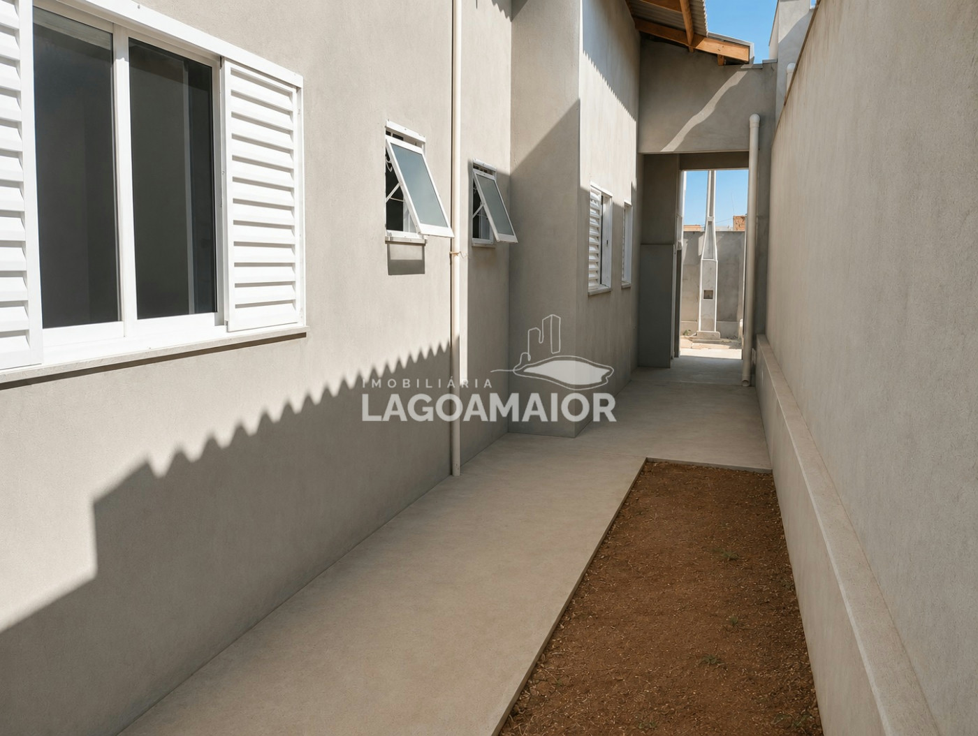 Casa à venda com 3 quartos, sendo 1 suíte, em Nova Tres Lagoas, Três Lagoas - MS