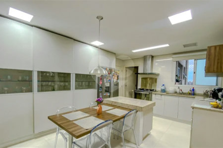 Cond Grand Boulevard. Apartamento na móoca com 228m2 sendo 3 suites 4 vagas, Estuda Permuta.