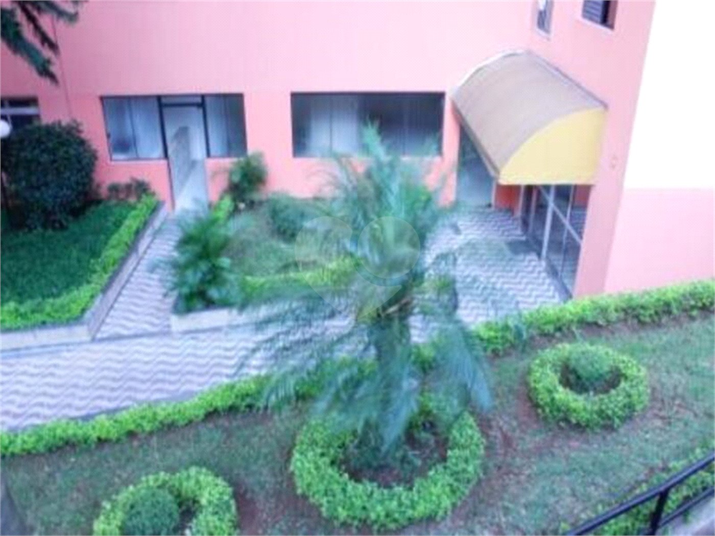 Apartamento 03 Dorm 02 Banheiros 01 Vaga na Saúde para Venda.