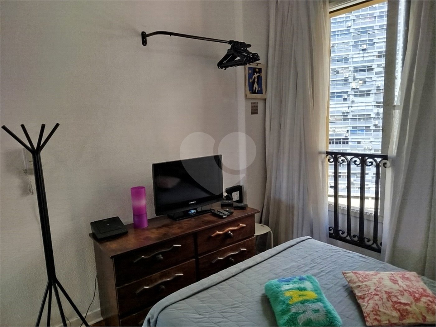 APARTAMENTO 33 M2 - PRÓXIMO METRÔ SÃO BENTO