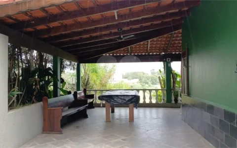 Chácara com Vista para a Represa de Igaratá + Piscina e Área Gourmet