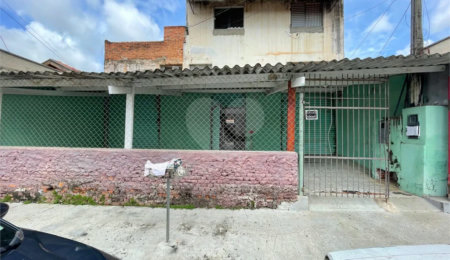 Casa à venda ou para alugar com 3 quartos, sendo 1 suíte, em Santa Terezinha, Piracicaba, SP