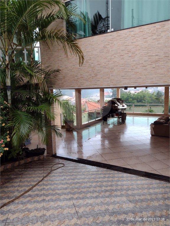 Excelente Sobrado na Cidade Lider - Casa - vendo