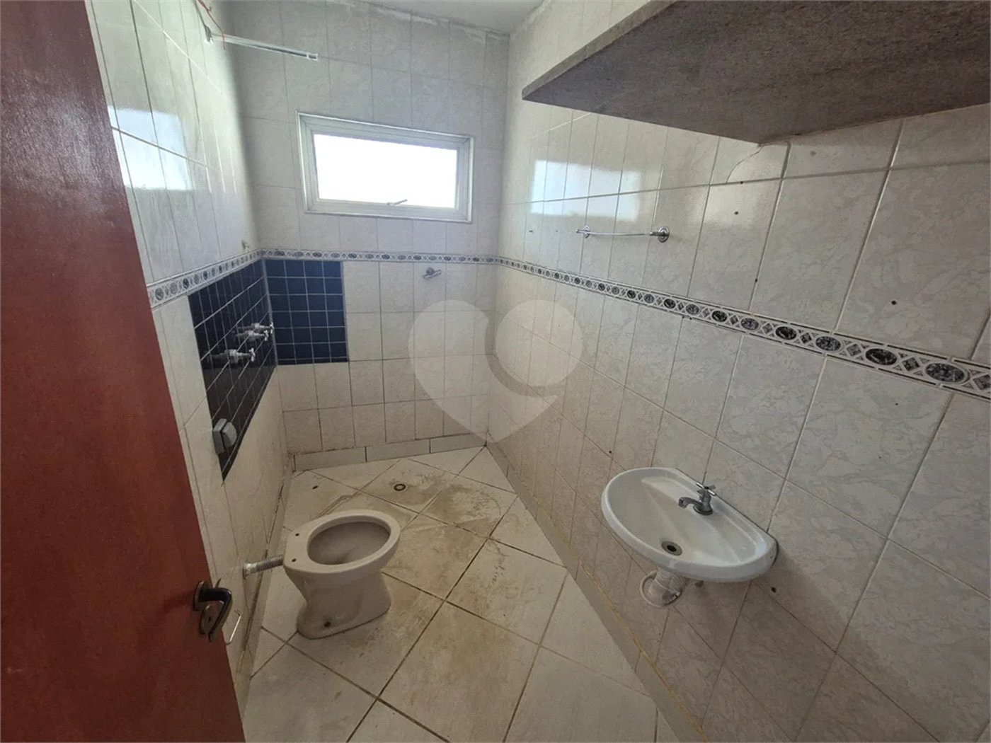 Dois imóveis em um terreno de 300 m² (12 x 25) - Com acesso independente