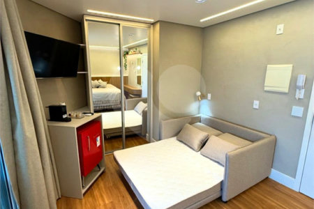 Apartamento com 35m², 1 dormitório, à venda na Bela Vista