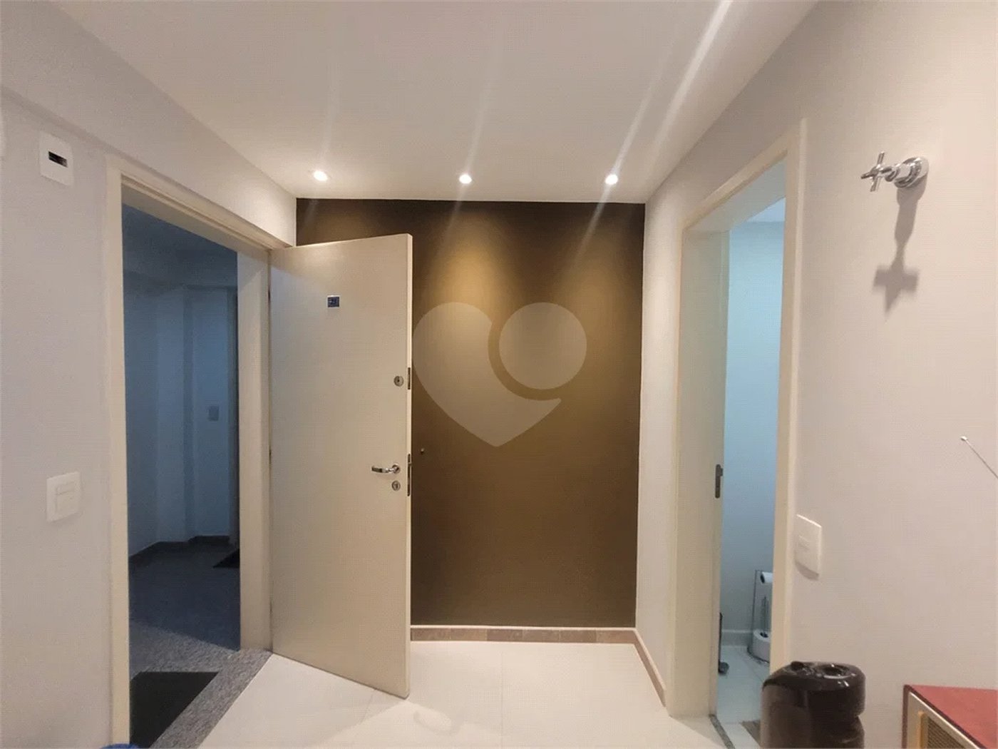 Sala comercial para locação no Paraíso