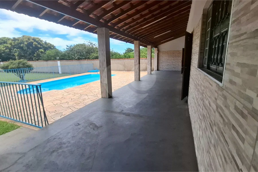 Chácara à venda – Excelente oportunidade dentro da cidade para investir ou para morar!