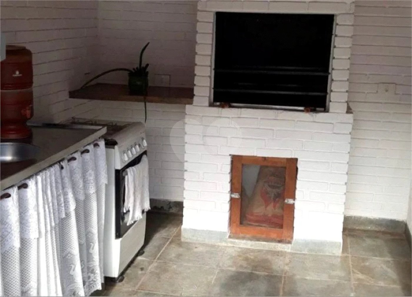 Casa com 3 dormitórios à venda em Águas de São Pedro