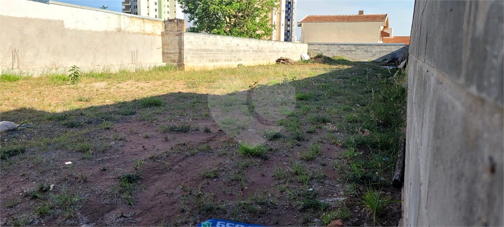 Terreno Padrão - Comercial para Venda no centro em São Carlos