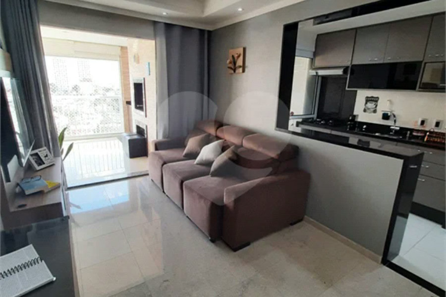 Apartamento à venda com 2 quartos, sendo 1 suíte,  em Vila Ester (zona Norte), São Paulo, SP
