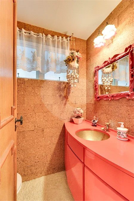 Apartamento à venda com 4 quartos, sendo 1 suíte, em Jardim Marajoara, São Paulo, SP