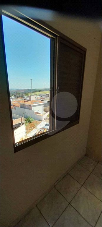 Apartamento no Condomínio Residencial Jardim das Torres