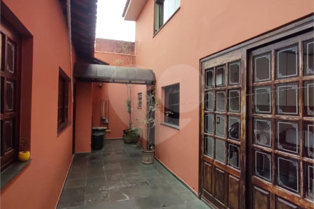 Casa com 300m² , 4 dormitórios , sendo 2 suítes , 5 vagas , à venda no bairro Curuçá , em Santo André.