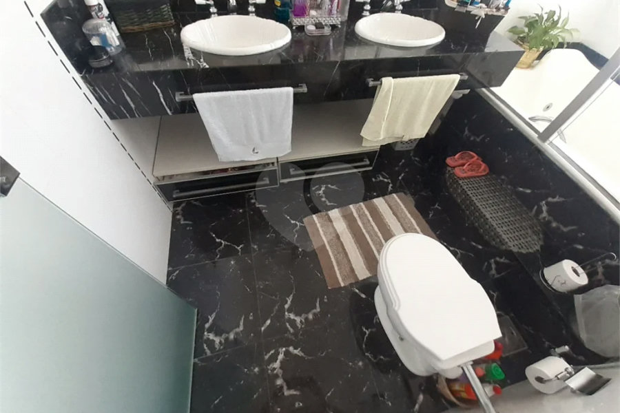 Ótima casa disponível para venda em Piracicaba, no Condomínio Residencial Village Des Lions no bairro Pompéia