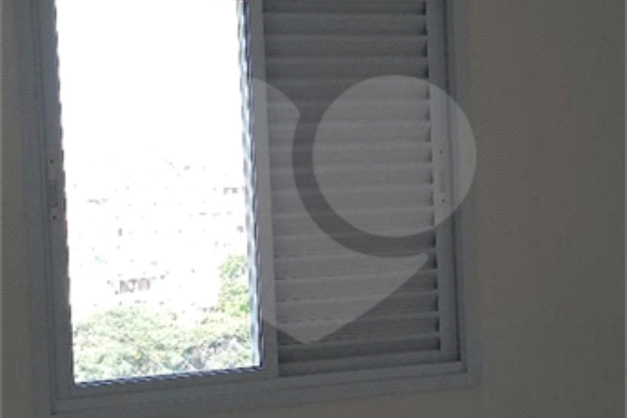 Apartamento com sacada - metrô Tucuruvi - NOVO