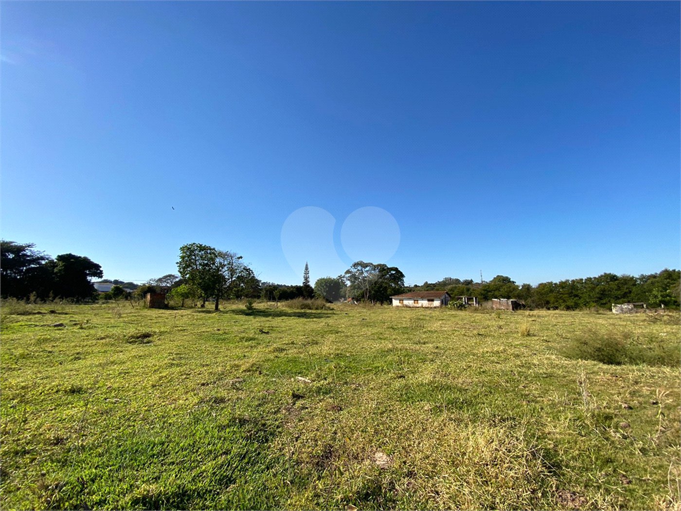 Área de terra para venda no Jardim Embaré,