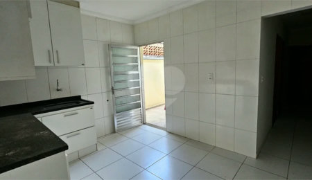 Casa à venda com 2 quartos, sendo 1 suíte,  em Piracicamirim, Piracicaba, SP