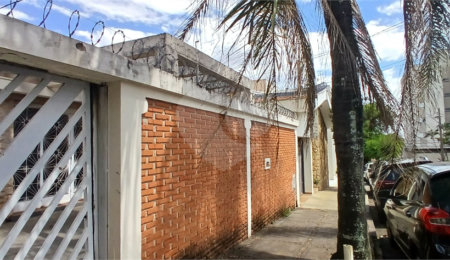 Casa à venda com 4 quartos, sendo 1 suíte,  no Centro, São Carlos, SP