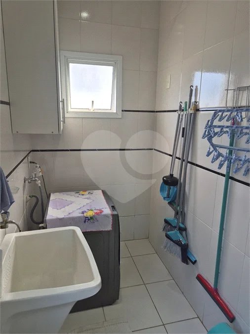 Belíssima Residência de 267 m² com Lazer Privativo no Condomínio Terras do Oriente – Valinhos