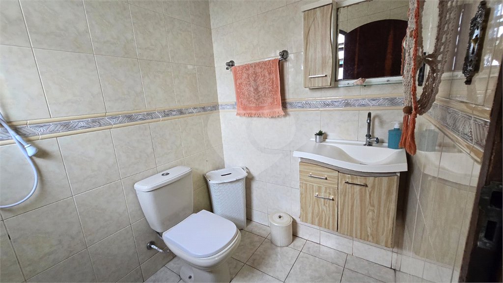 SOBRADO A VENDA FEITO PARA RENDA, FAMÍLIA GRANDE OU 2 CASAS | PRÓXIMO À ESTAÇÃO PIRITUBA!