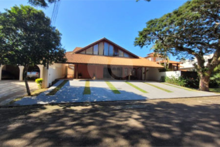 Casa em Condomínio, no Parque Sabará
