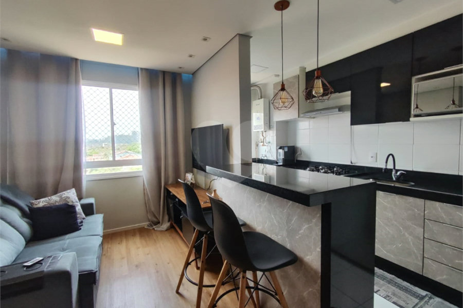 Apartamento à venda com 2 quartos em Itaquera, São Paulo, SP