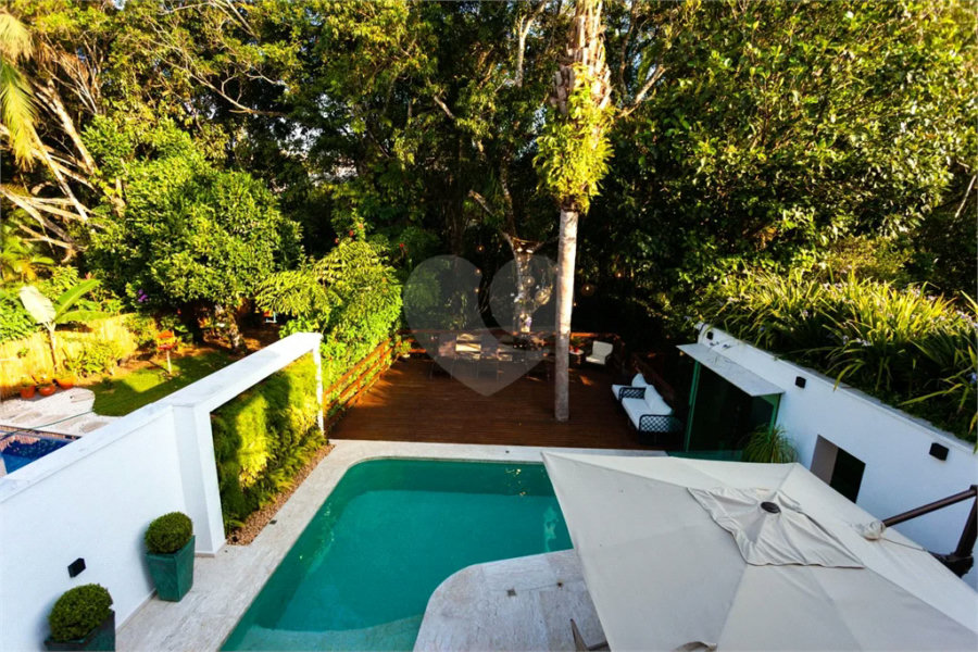 Casa à venda com 6 quartos, sendo 5 suítes,  em Riviera de São Lourenço, Bertioga, SP