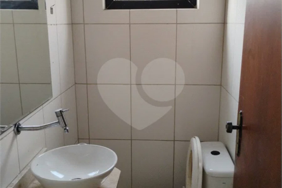 Ótima sala comercial para locação na Vila Santa Catarina