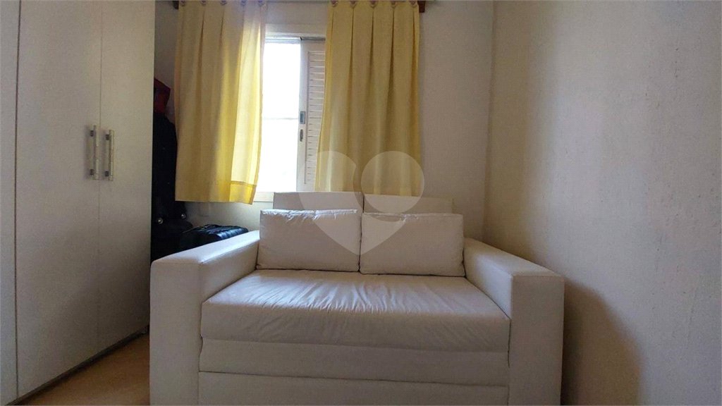 Casa à venda com 3 quartos, sendo 1 suíte,  em Vila Paulista, São Paulo, SP