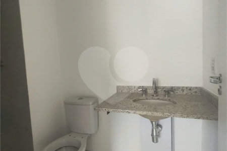 Ótimo apartamento com 58m², 2 quartos, varanda e 1 vaga de garagem próximo ao Hospital A. C. Camargo na Liberdade!