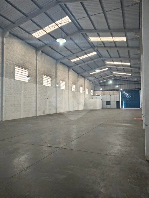 GALPÃO COMERCIAL PARA LOCAÇÃO | POLO INDUSTRIAL – BOM JESUS DOS PERDÕES/SP