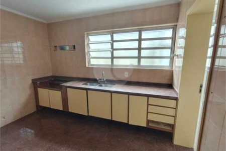 Casa Espaçosa para Locação no Bairro da Saúde, São Paulo