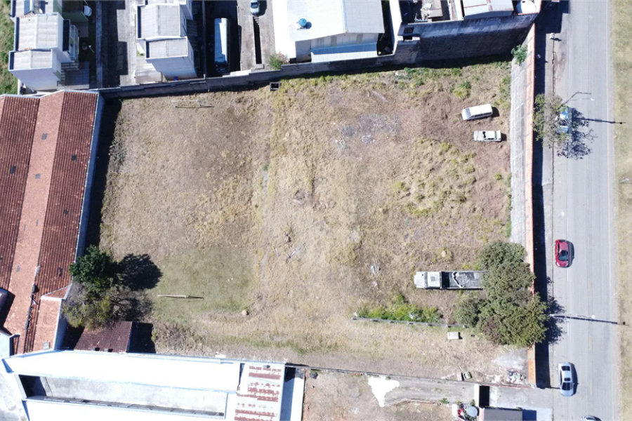 Terreno Plano para Construção ou Investimento – 3.200m² – Frente ao San Michel no bairro Campos Elíseos