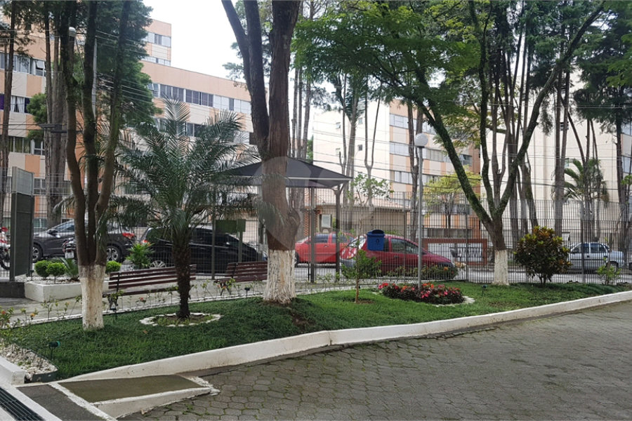 Apto 69 mt - 02 dormitorios - Sala - Cozinha 02 wcs -