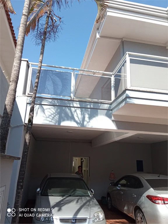 Sobrado à venda com 4 suítes em Cidade São Francisco, São Paulo, SP