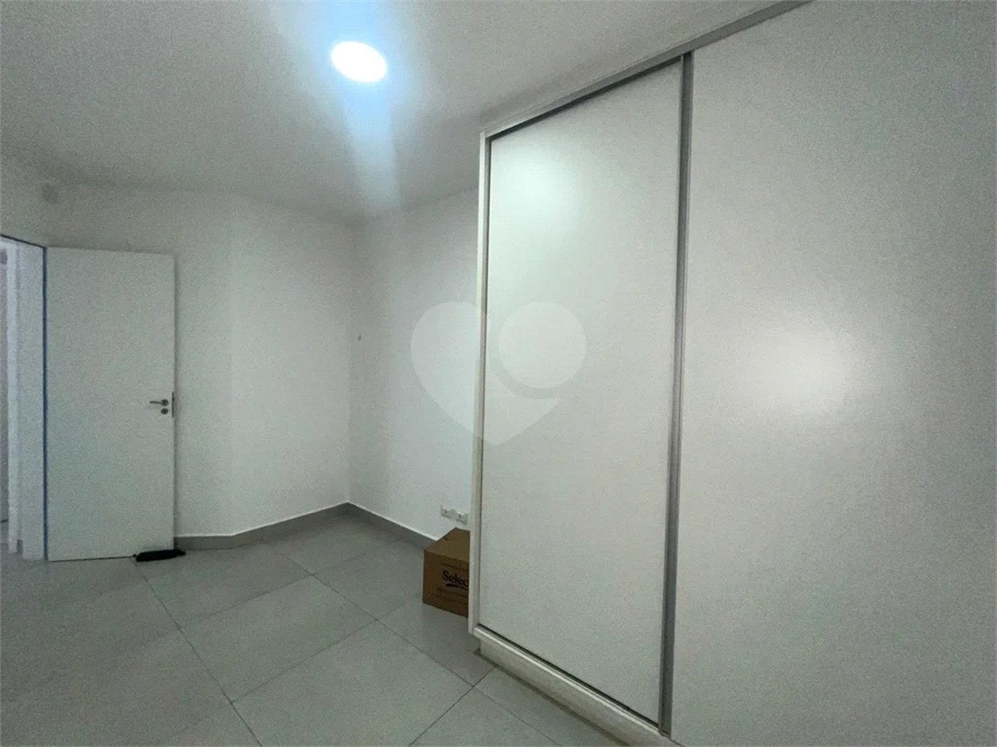 Apartamento à venda com 2 quartos, sendo 1 suíte,  em Paulicéia, Piracicaba, SP