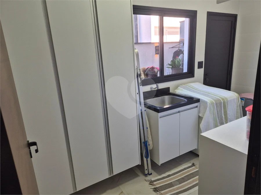 Casa de Alto Padrão para Alugar com Lazer Completo, Tecnologia e Sustentabilidade