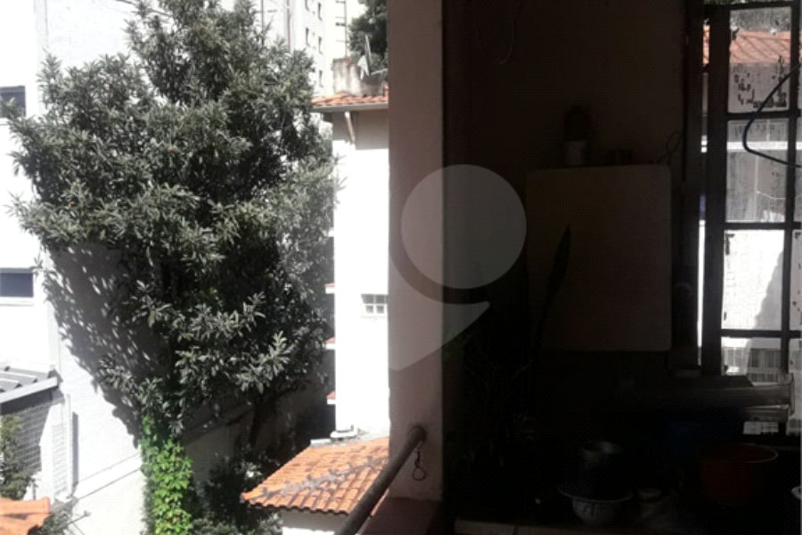 APARTAMENTO DE 3 QUARTOS À VENDA NO PARAÍSO