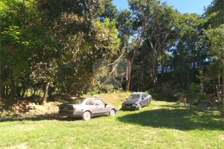 Área de terra de 156 mil m2 à venda em São Roque, zona mista (residencial/industrial)