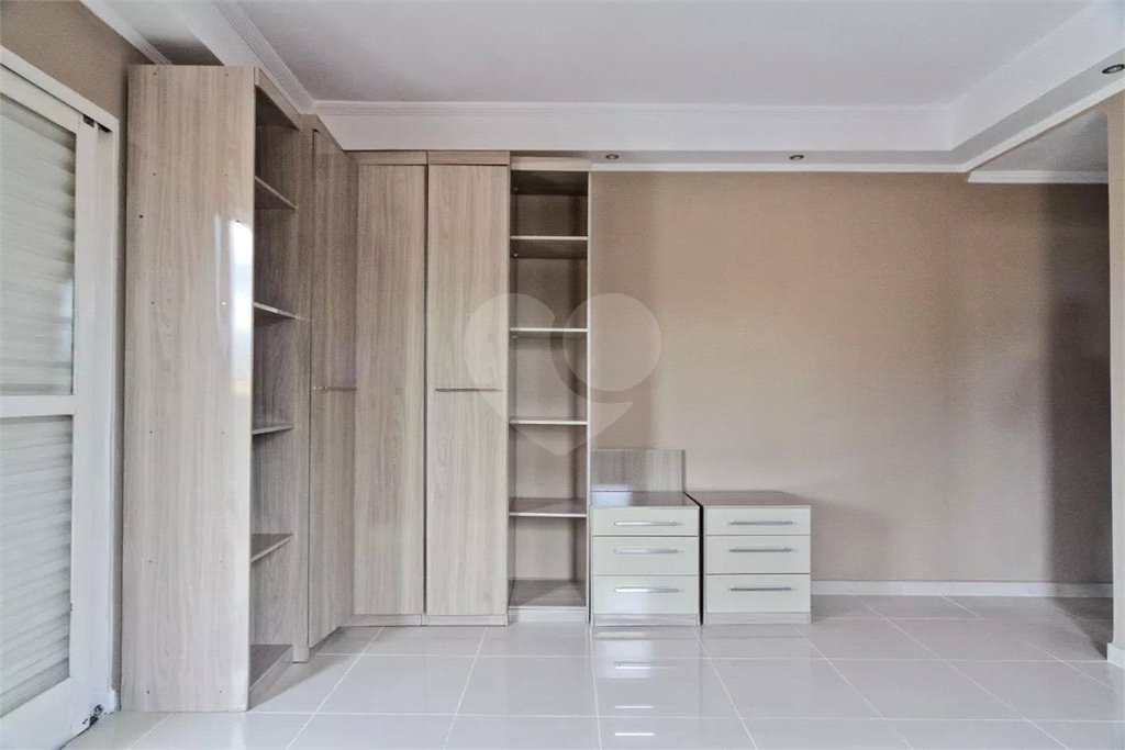 Casa para alugar com 211m², 3 quartos Sem Vaga -Vila Boaçava - São Paulo