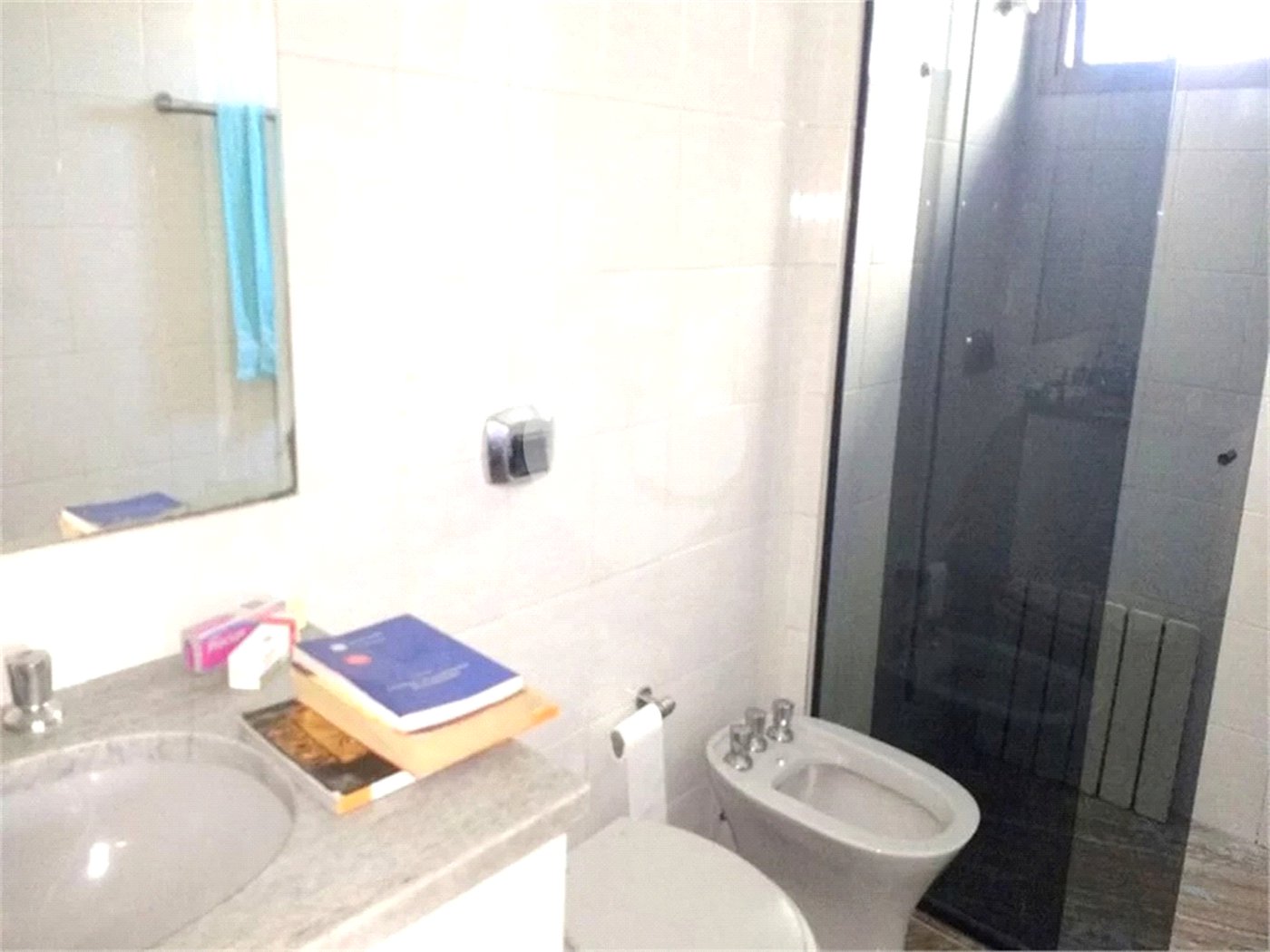 Apartamento 192m² à venda na Aclimação com 3 suítes e 3 vagas.