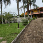 Casa à venda com 4 quartos, sendo 2 suítes,  em Country Residencial Felix, Bom Jesus dos Perdões, SP