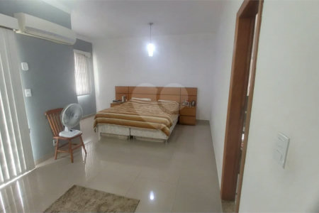 CONDOMÍNIO VALE DAS PALMEIRAS - CASA 3 QTOS + SUITE + PISCINA + GARAGEM 4 CARROS + ENERGIA SOLAR