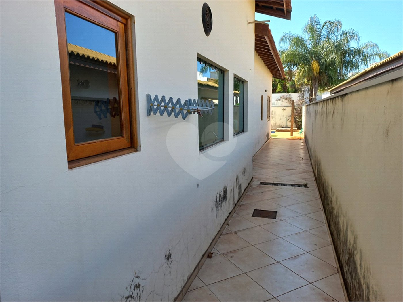 Casa Térrea no Condomínio Damha I,