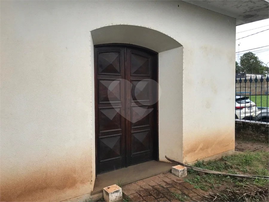 CASA À VENDA COLOCADA COM A SANTA CASA