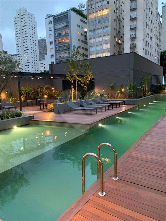 Apartamento à venda com 4 suítes em Cerqueira César, São Paulo, SP